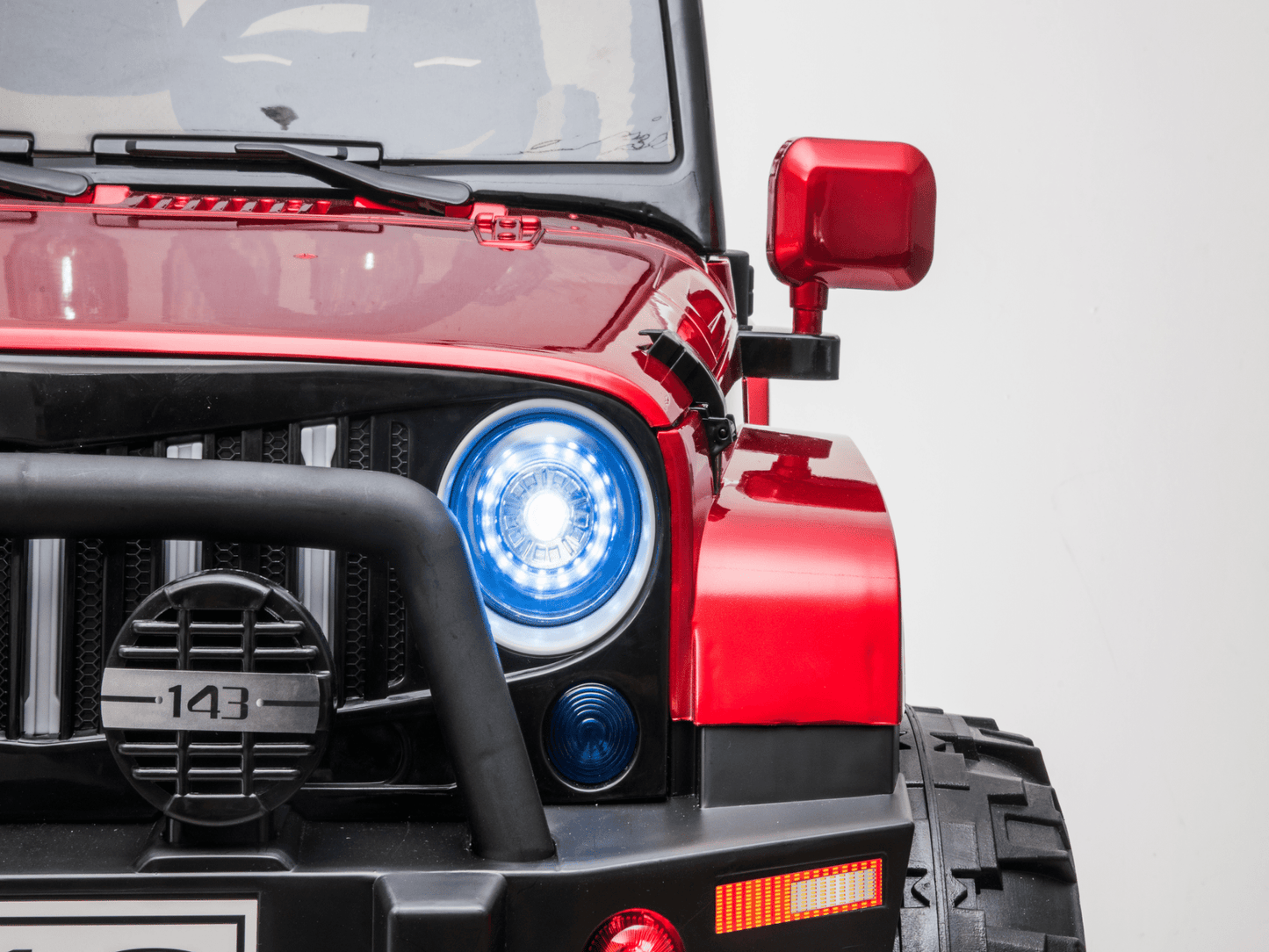 Magic Cars 2 Seater 24 Volt 4x4 Electric Ride On Jeep Style Rubber Tires Fully Loaded Truck ATV UTV For Kids Wireless Parental Control