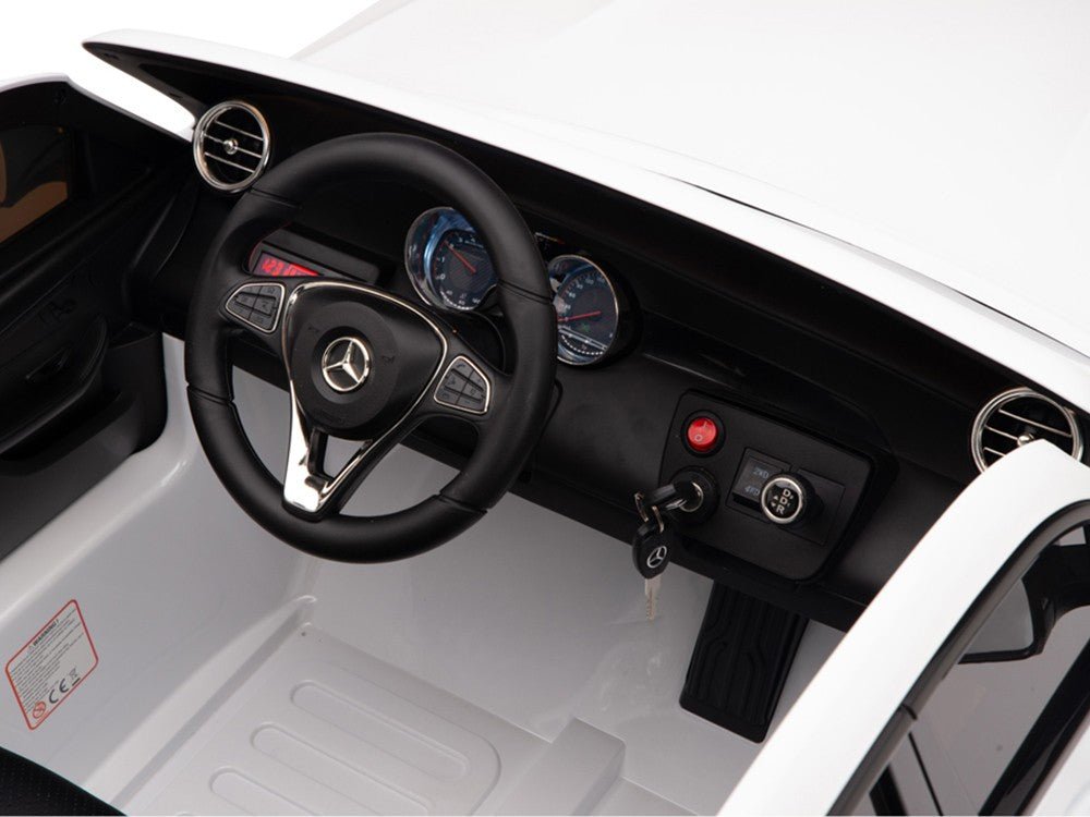 Magic Cars 2 Seater 4 Wheel Drive Mercedes Benz Truck Electric Ride On Car For Children Wireless Parental Control