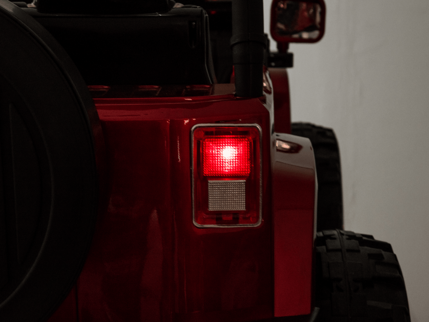 Magic Cars 24 Volt 2 Seater 4x4 Electric Ride On Jeep Style Rubber Tires Fully Loaded Truck UTV ATV For Kids Wireless Parental Control