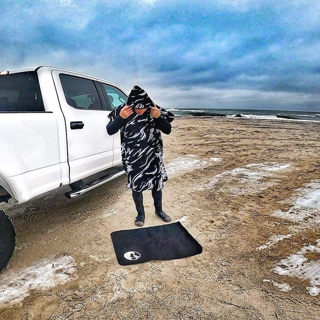 Malo'o Mehana Changing Poncho