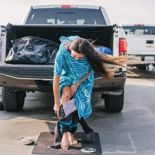 Malo'o Mehana Changing Poncho