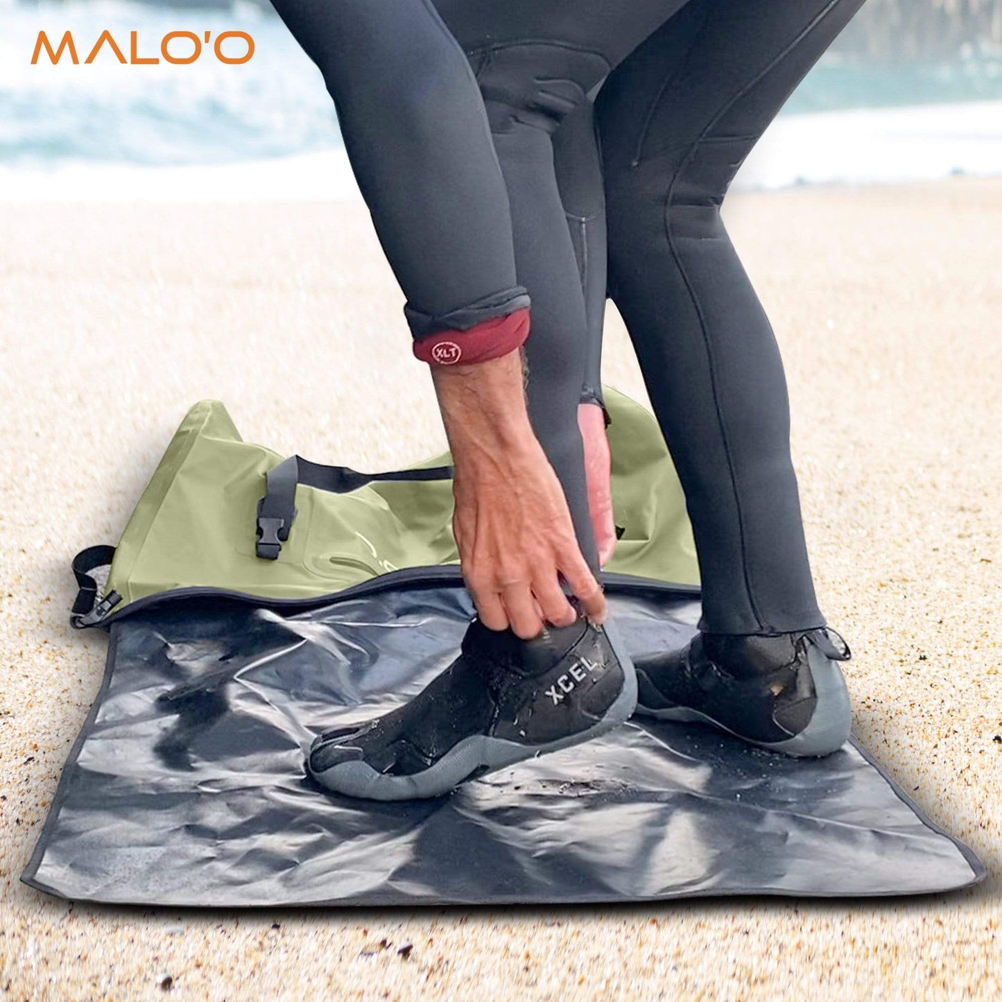 Malo'o Wetsuit Changing Bag