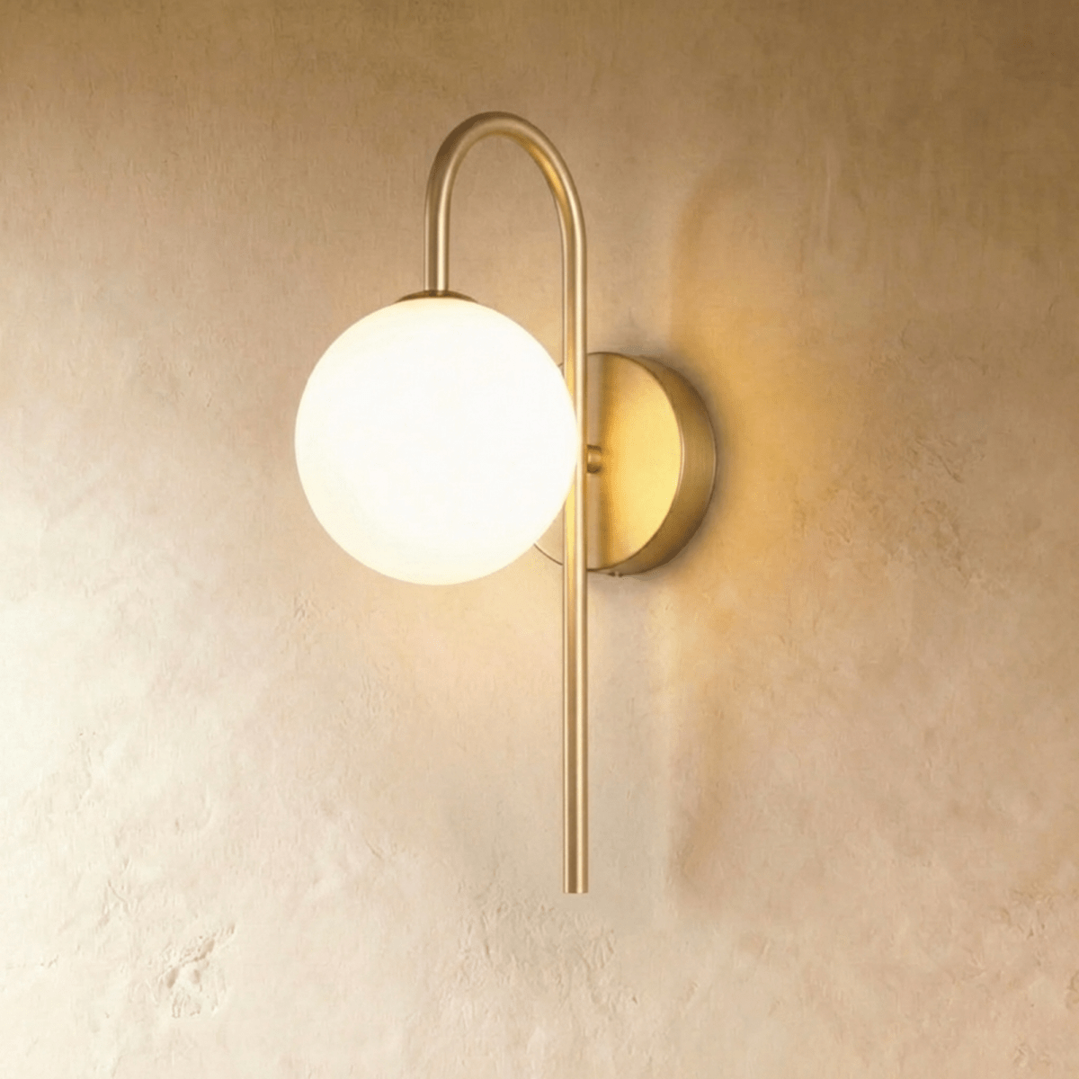 Modern Sculptural Wall Light With Curved Asymmetric Shade