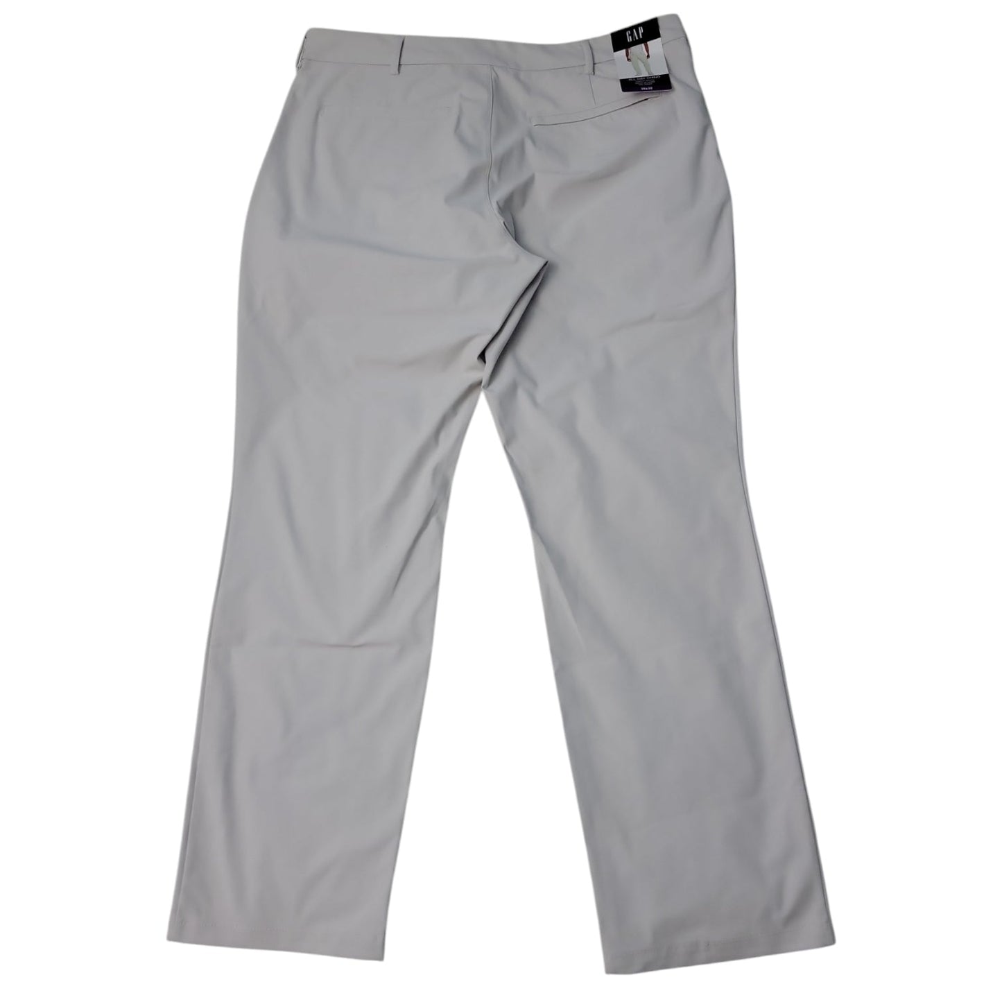 Gap Men's Moisture Wicking Relaxed Fit Easy Care Chino Pant