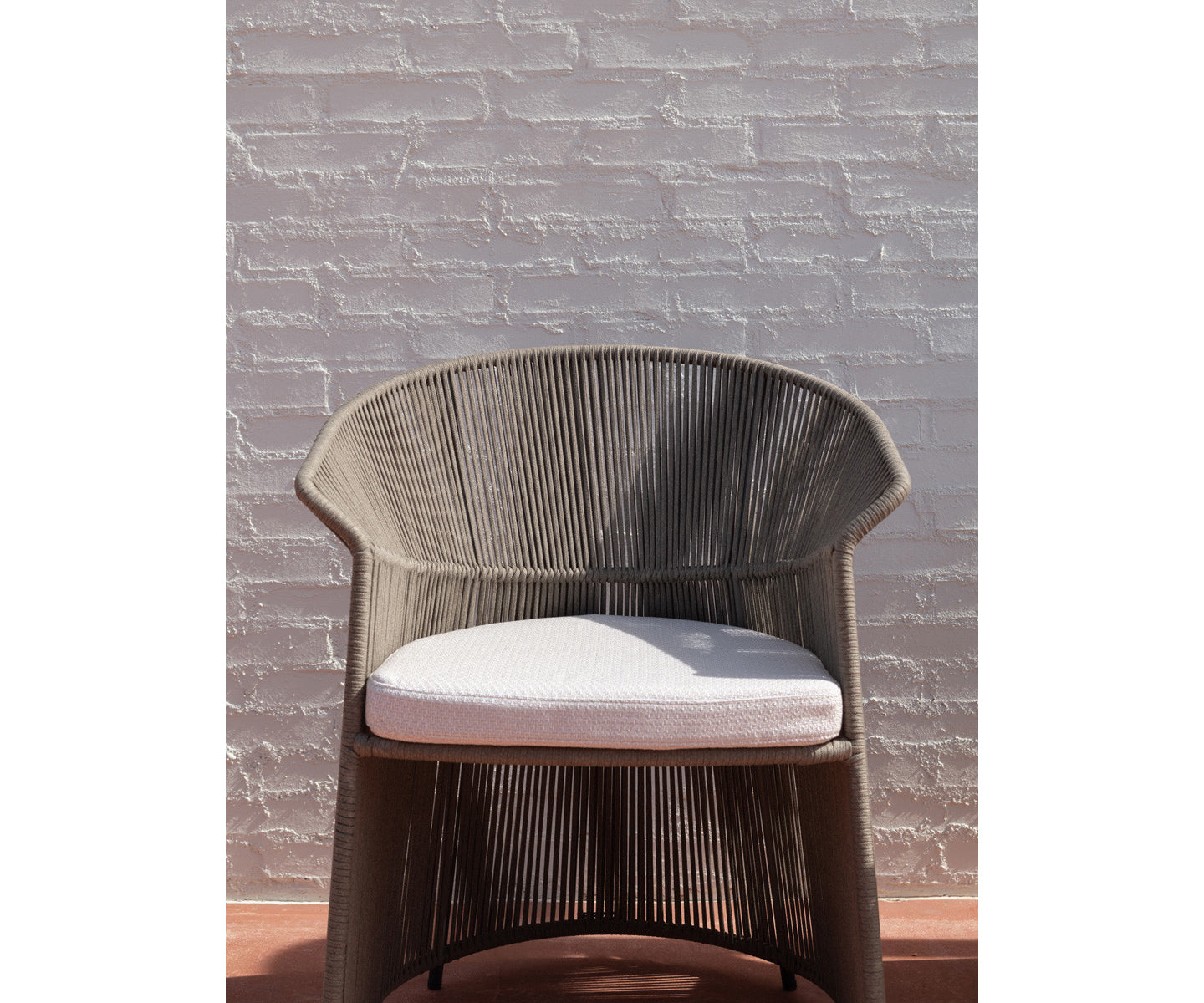 Ola Outdoor Dining Armchair