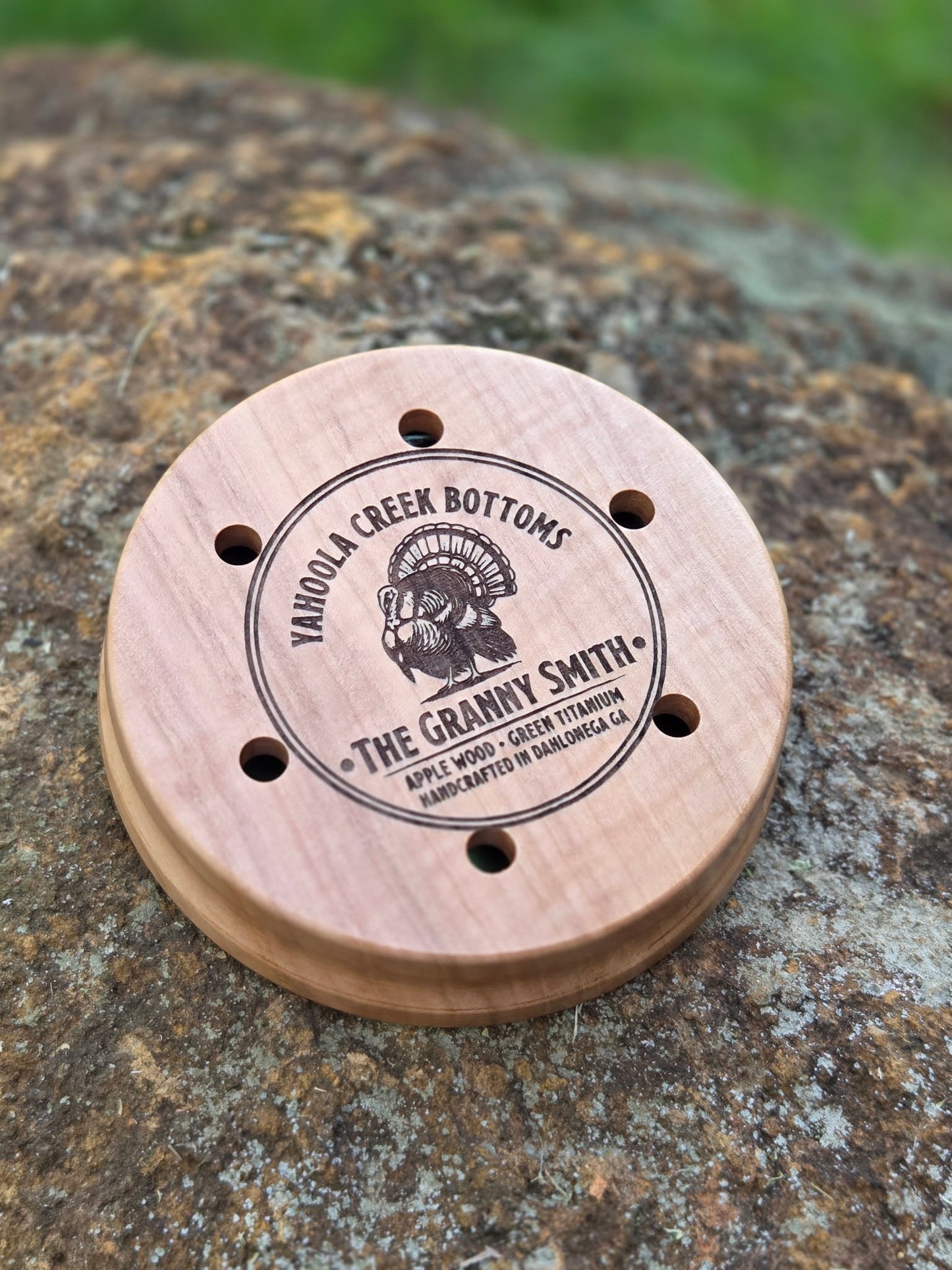 The Granny Smith Titanium Applewood Pot