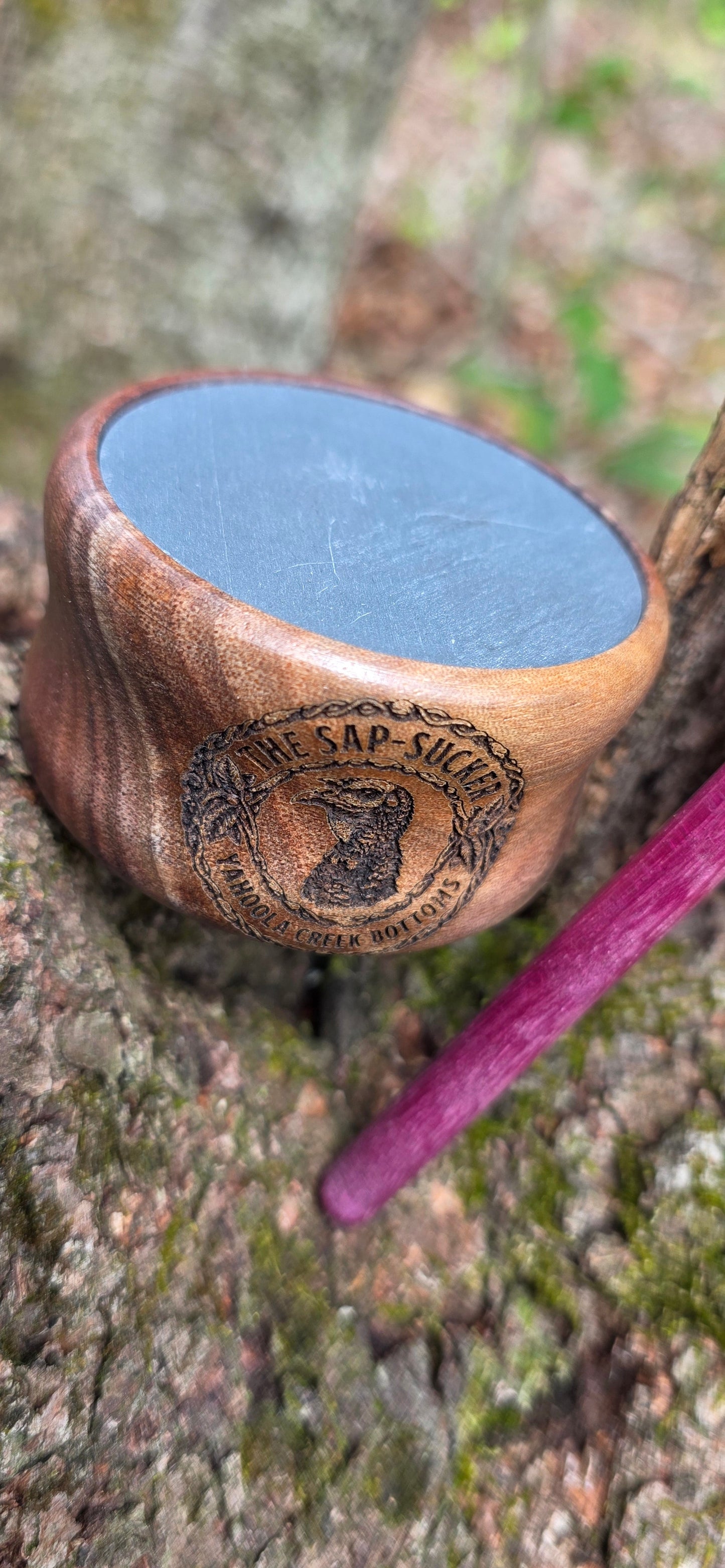 The Sap-Sucker Sappy walnut purr pot