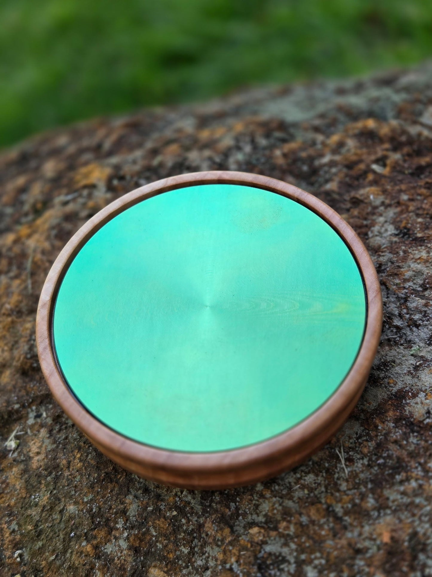 The Granny Smith Titanium Applewood Pot