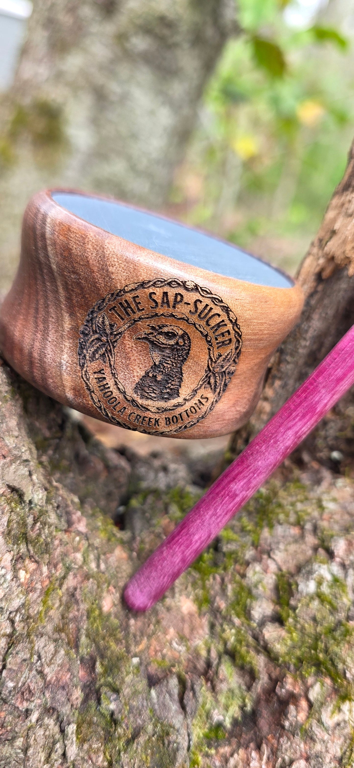 The Sap-Sucker Sappy walnut purr pot