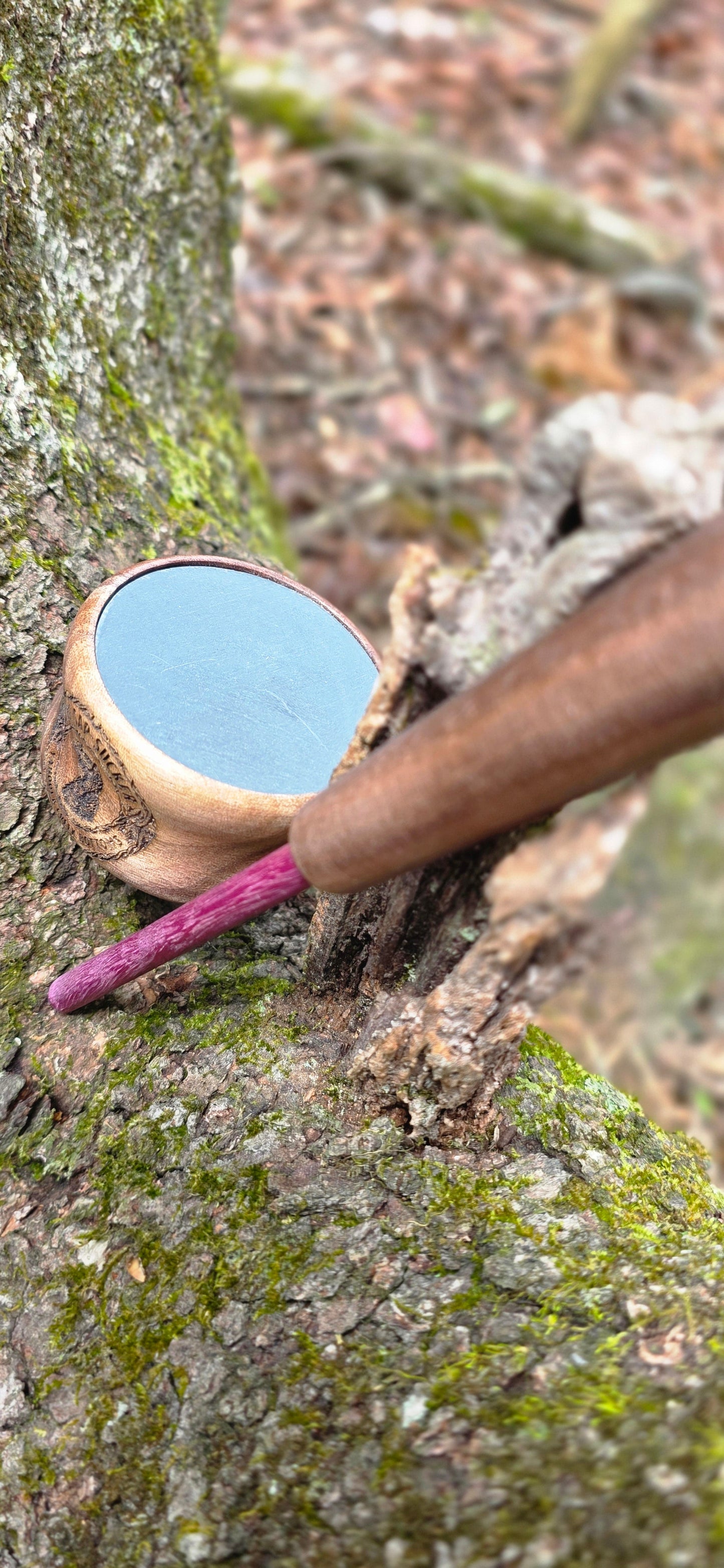 The Sap-Sucker Sappy walnut purr pot