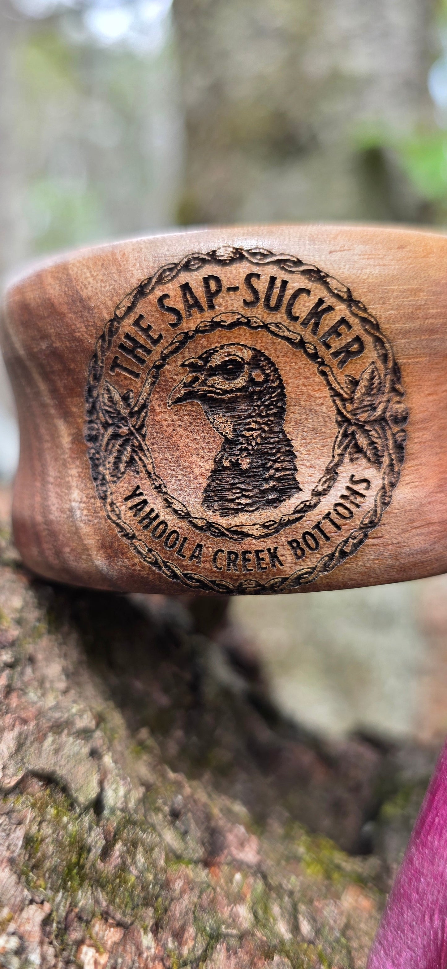 The Sap-Sucker Sappy walnut purr pot