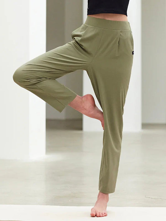 [1+1] Light Breeze Taper Pants 10"
